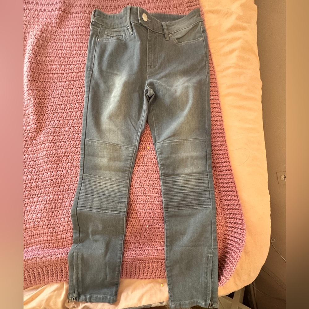 A/X Armani Exchange Women Cropped Skinny Jeans